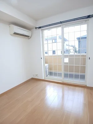 宇部フロンティア大学短期大学部周辺のマンスリーマンション・ウィークリーマンション「ＥｘｃｅｌＣｏｕｒｔ東小羽山Ｂ 103・洋室(No.1254009)」メイン画像