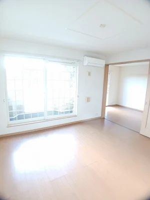 のマンスリーマンション・ウィークリーマンション「グリーンヒルズ　カーサＣ 205・洋室(No.1254011)」メイン画像