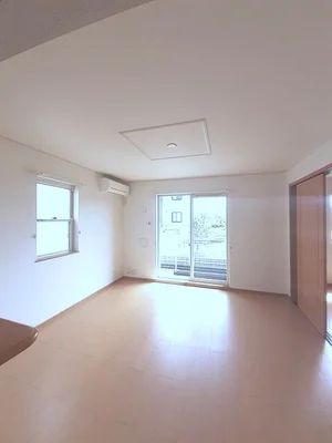 のマンスリーマンション・ウィークリーマンション「スワン　ＫＩＴＡＭＵＲＡ　Ｄ 101・洋室(No.1254067)」メイン画像