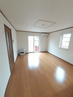 青森県のマンスリーマンション・ウィークリーマンション「コーモド　カーサ 101・洋室(No.1254258)」メイン画像