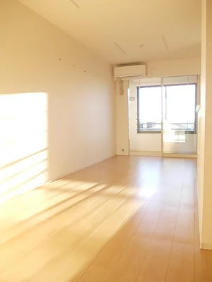 のマンスリーマンション・ウィークリーマンション「コリーヌ 203・洋室(No.1254263)」メイン画像