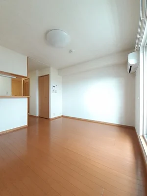 のマンスリーマンション・ウィークリーマンション「ラスタープレイス 203・洋室(No.1254273)」メイン画像