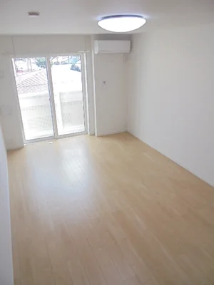 のマンスリーマンション・ウィークリーマンション「ＲａｆｆｉｎｅⅡ 202・洋室(No.1254323)」メイン画像