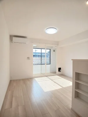 のマンスリーマンション・ウィークリーマンション「Ｄｅｎｂｅ塩津Ⅰ 203・洋室(No.1254491)」メイン画像