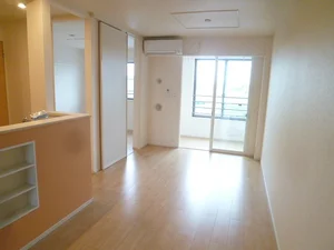 富山県のマンスリーマンション・ウィークリーマンション「アン・ジュールⅢ 202・洋室(No.1254537)」メイン画像