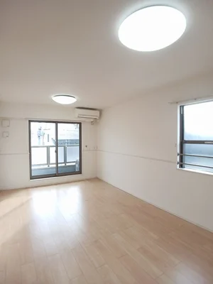 のマンスリーマンション・ウィークリーマンション「アプリコットガーデン 201・洋室(No.1254589)」メイン画像