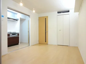 大阪府のマンスリーマンション・ウィークリーマンション「レーブ　ポルト 106・洋室(No.1254622)」メイン画像