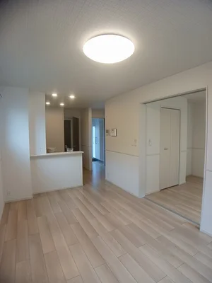 総社市のマンスリーマンション・ウィークリーマンション「シェソア　Ａ 102・洋室(No.1254684)」メイン画像