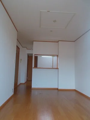 高知駅（高知県）・高知駅前駅（高知県）のマンスリーマンション・ウィークリーマンション「サニースクエア　Ａ 201・洋室(No.1254705)」メイン画像