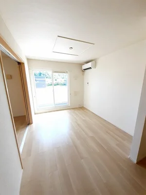 のマンスリーマンション・ウィークリーマンション「ボヌール・アヴニール　Ⅲ 202・洋室(No.1254707)」メイン画像