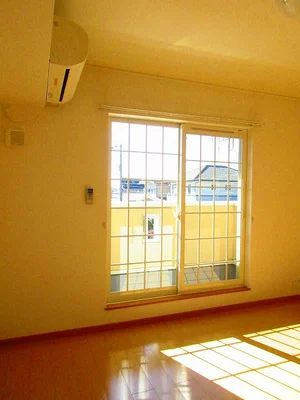 佐賀県のマンスリーマンション・ウィークリーマンション「ヴィクトリー南佐賀 204・洋室(No.1254769)」メイン画像