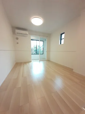 敷戸駅（大分県）のマンスリーマンション・ウィークリーマンション「フィオーレ　櫻 104・洋室(No.1254778)」メイン画像