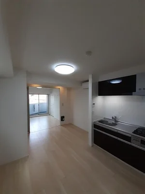 大妻女子大学千代田キャンパス周辺のマンスリーマンション・ウィークリーマンション「サンブルーム　赤坂 401・洋室(No.1254822)」メイン画像