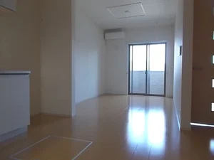 のマンスリーマンション・ウィークリーマンション「ノイ・ブリーゼⅠ 102・洋室(No.1254884)」メイン画像