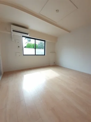 香川県のマンスリーマンション・ウィークリーマンション「シャルマン・ドミール　Ⅲ 104・洋室(No.1254930)」メイン画像