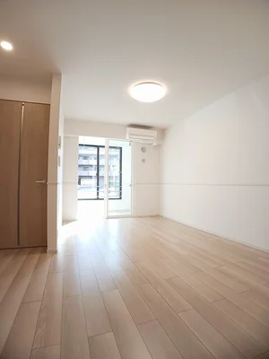 のマンスリーマンション・ウィークリーマンション「シャボンディ 102・洋室(No.1254937)」メイン画像