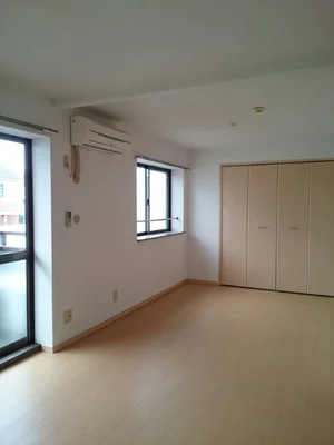 香川県のマンスリーマンション・ウィークリーマンション「リヴィエール宮本Ⅱ 202・洋室(No.1255009)」メイン画像