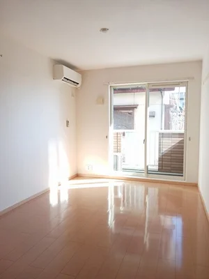 のマンスリーマンション・ウィークリーマンション「プレッソ・ヴェルデ 101・洋室(No.1255025)」メイン画像