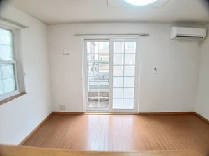 のマンスリーマンション・ウィークリーマンション「ベル　ファミーユⅡ　５番館 101・洋室(No.1255366)」メイン画像