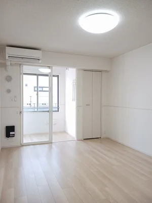 のマンスリーマンション・ウィークリーマンション「メディア　ルナ 103・洋室(No.1255418)」メイン画像