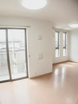 のマンスリーマンション・ウィークリーマンション「プレシュー　川南 202・洋室(No.1255476)」メイン画像