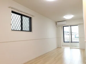 常陸大宮市のマンスリーマンション・ウィークリーマンション「メゾン　ドゥ　ヴィクトワールⅡ 103・洋室(No.1255498)」メイン画像