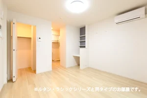 愛媛県のマンスリーマンション・ウィークリーマンション「ブライト・レジデンス　Ⅰ 101・洋室(No.1255555)」メイン画像