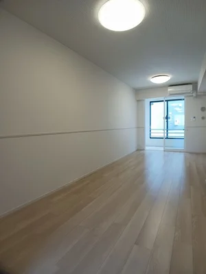 愛媛県のマンスリーマンション・ウィークリーマンション「ソレイユ　リック 106・洋室(No.1255565)」メイン画像