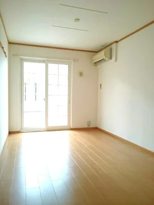 富山県のマンスリーマンション・ウィークリーマンション「ポタミオンⅠ 103・洋室(No.1255604)」メイン画像