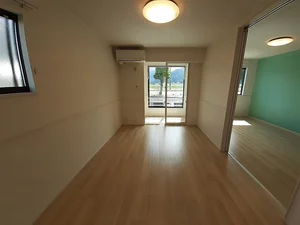 福井県のマンスリーマンション・ウィークリーマンション「ローズ　ガーデン　大野　Ｂ 101・洋室(No.1255911)」メイン画像