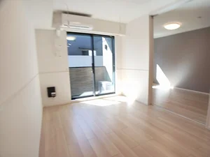 岐阜県のマンスリーマンション・ウィークリーマンション「リーフⅡ 102・洋室(No.1255932)」メイン画像