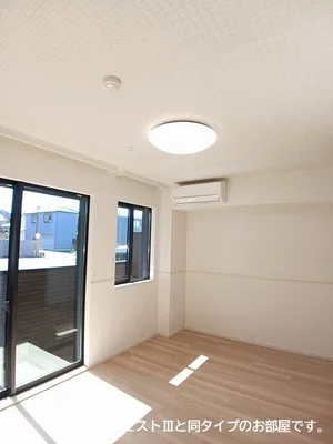 滋賀県のマンスリーマンション・ウィークリーマンション「ノルド　フィウーメ 102・洋室(No.1255993)」メイン画像