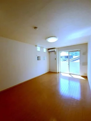 香川県のマンスリーマンション・ウィークリーマンション「プレッソＤＫ 201・洋室(No.1256074)」メイン画像