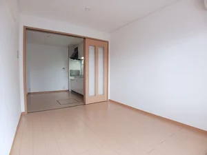 福岡県のマンスリーマンション・ウィークリーマンション「サニーハウス東高陽台Ａ 102・洋室(No.1256093)」メイン画像