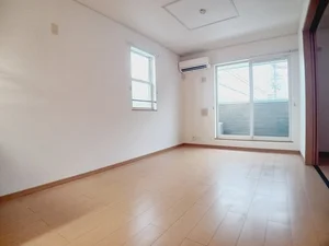 福岡県のマンスリーマンション・ウィークリーマンション「サン・クローバー小竹弐番館 202・洋室(No.1256095)」メイン画像