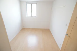 埼玉女子短期大学周辺のマンスリーマンション・ウィークリーマンション「ソレイユ・メゾン 201・洋室(No.1256160)」メイン画像