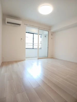 香川県のマンスリーマンション・ウィークリーマンション「ララ・オハナ　Ⅱ 203・洋室(No.1256330)」メイン画像