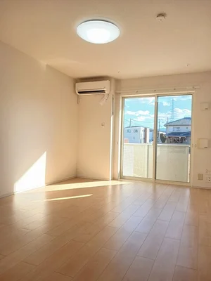 のマンスリーマンション・ウィークリーマンション「グランレジデンス　国府　Ｂ－Ⅱ 103・洋室(No.1256414)」メイン画像