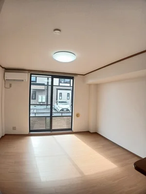 高松市のマンスリーマンション・ウィークリーマンション「モンブラン　Ａ 103・洋室(No.1256419)」メイン画像