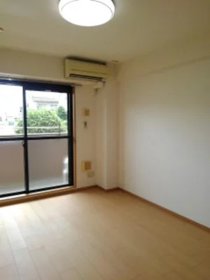 のマンスリーマンション・ウィークリーマンション「エスティガーデン 103・洋室(No.1256420)」メイン画像