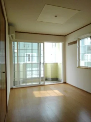 新潟県のマンスリーマンション・ウィークリーマンション「マノワール・ヴェールⅤ 102・洋室(No.1256444)」メイン画像