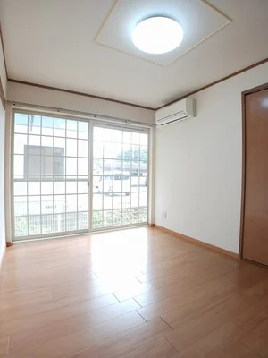 山口県のマンスリーマンション・ウィークリーマンション「マーヴェラスＫ－Ｂ 102・洋室(No.1256603)」メイン画像