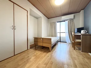 のマンスリーマンション・ウィークリーマンション「🔷🔹🔸🔶⭐駐車場付き🚙⭐1Kタイプ⭐音が気になる方も安心なRC造⭐【禁煙&Wi-Fi無料】⭐🔶🔸🔹🔷「T10」 405・1DK(No.1256788)」メイン画像