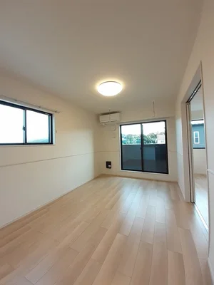 のマンスリーマンション・ウィークリーマンション「コリーヌ・ヴェルトⅡ 201・洋室(No.1256943)」メイン画像