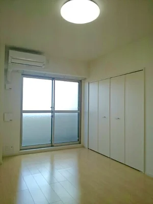 京田辺駅（京都府）のマンスリーマンション・ウィークリーマンション「フレグランスヴィレッジ京田辺Ⅱ 101・洋室(No.1257092)」メイン画像