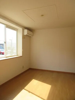 のマンスリーマンション・ウィークリーマンション「シャルマン牛渕Ａ 102・洋室(No.1257167)」メイン画像