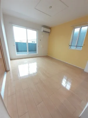 広島県のマンスリーマンション・ウィークリーマンション「ストーンズ　黒瀬　Ｂ 201・洋室(No.1257175)」メイン画像