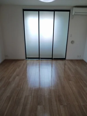 のマンスリーマンション・ウィークリーマンション「ヤマコウバシ 201・洋室(No.1257181)」メイン画像