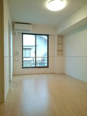 長野県のマンスリーマンション・ウィークリーマンション「シャトー・デュ・ボヌールⅡ 105・洋室(No.1257375)」メイン画像