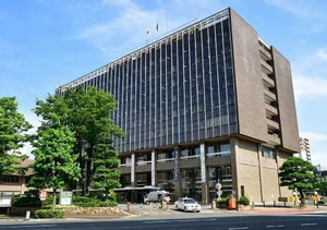 岡山市役所まで徒歩12分、950m｡